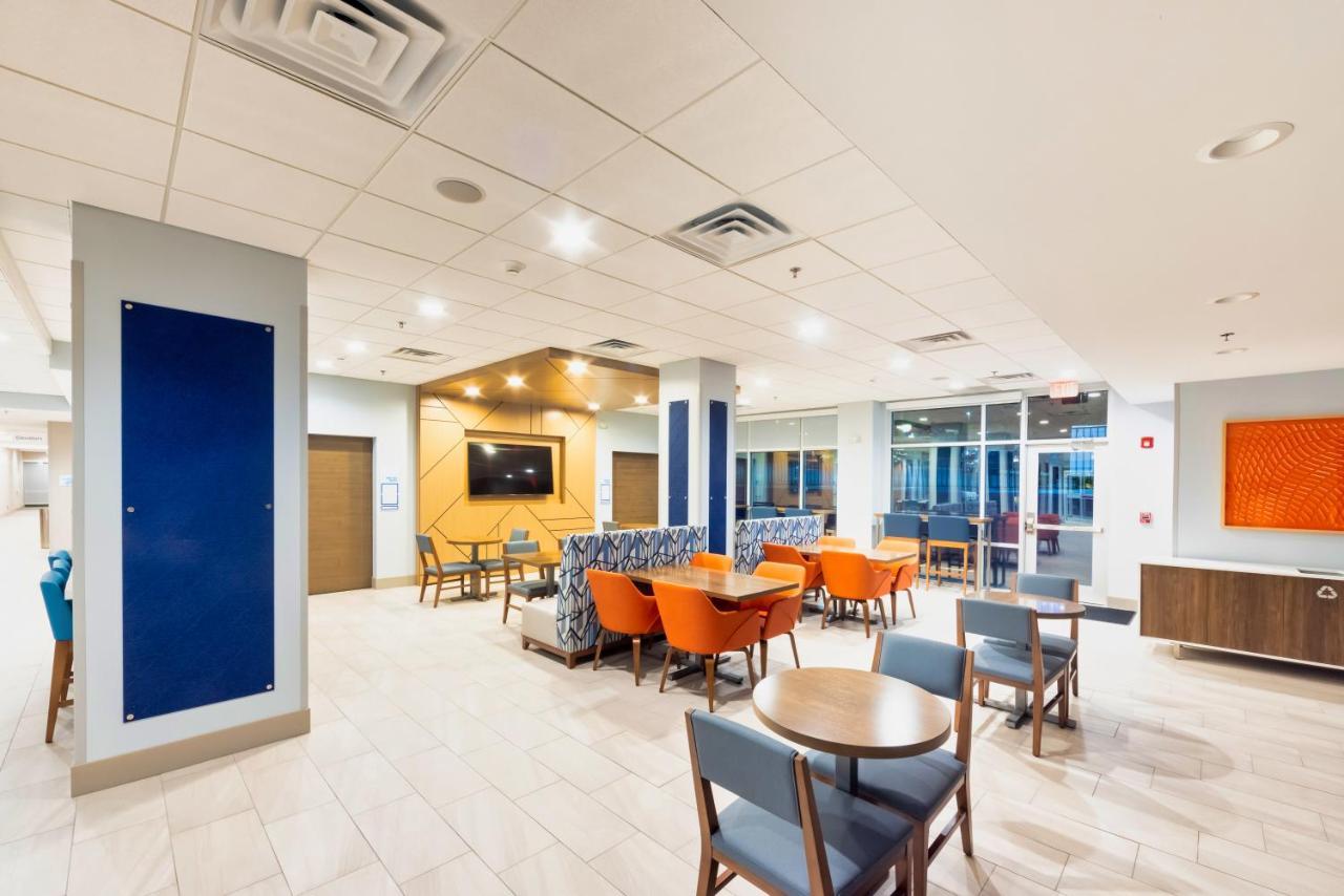 Hotel Express & - Area By Ihg Harrisonburg